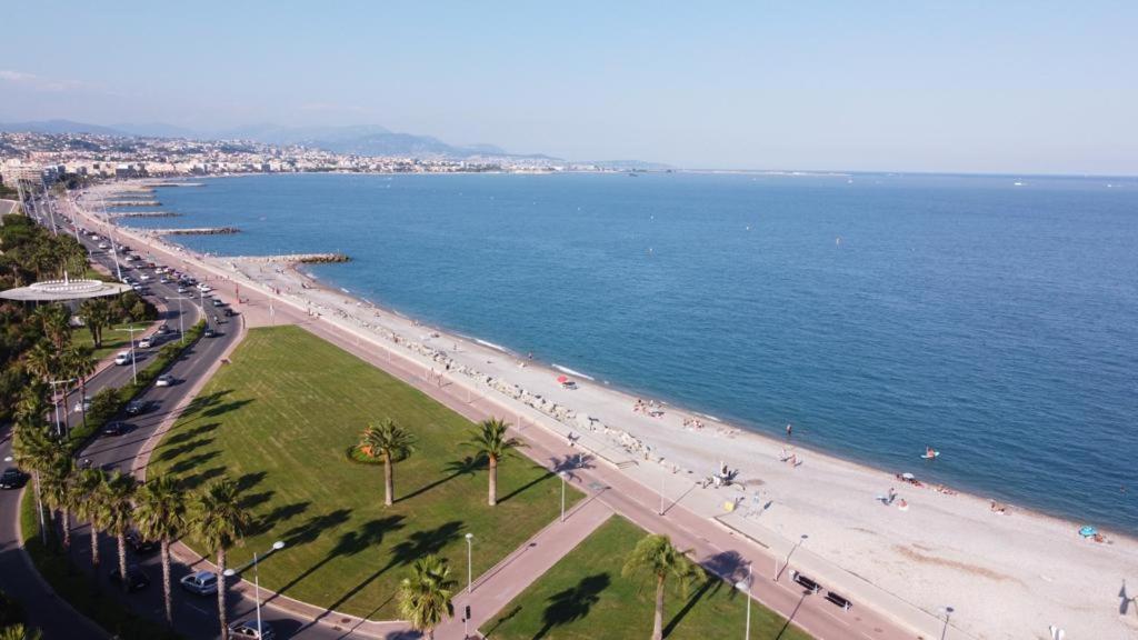 Charmant Studio Proche De Nice A 300M Des Plages Apartment Villeneuve-Loubet Ngoại thất bức ảnh